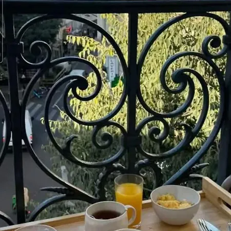 Royal Plaza 아파트 멍똥